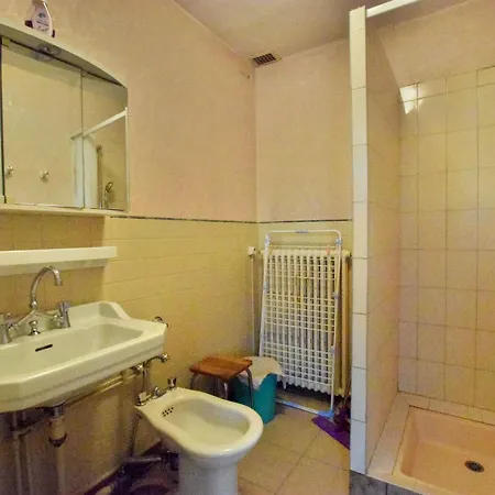 A Avec Balcon, Parking Et Vue - Fr-1-498-119 Apartment