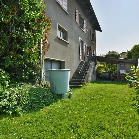 A Avec Balcon, Parking Et Vue - Fr-1-498-119 *